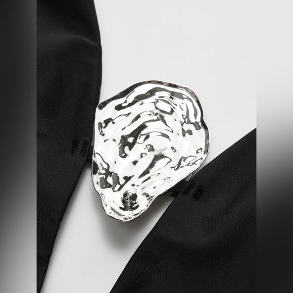 Commense Plunge Halter One-Piece Swimsuit - Picture 6 of 6